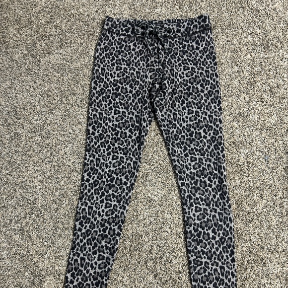 Aerie Ahh-mazingly Soft Jogger Pant in Brown Leopard Print - Picture 2 of 8
